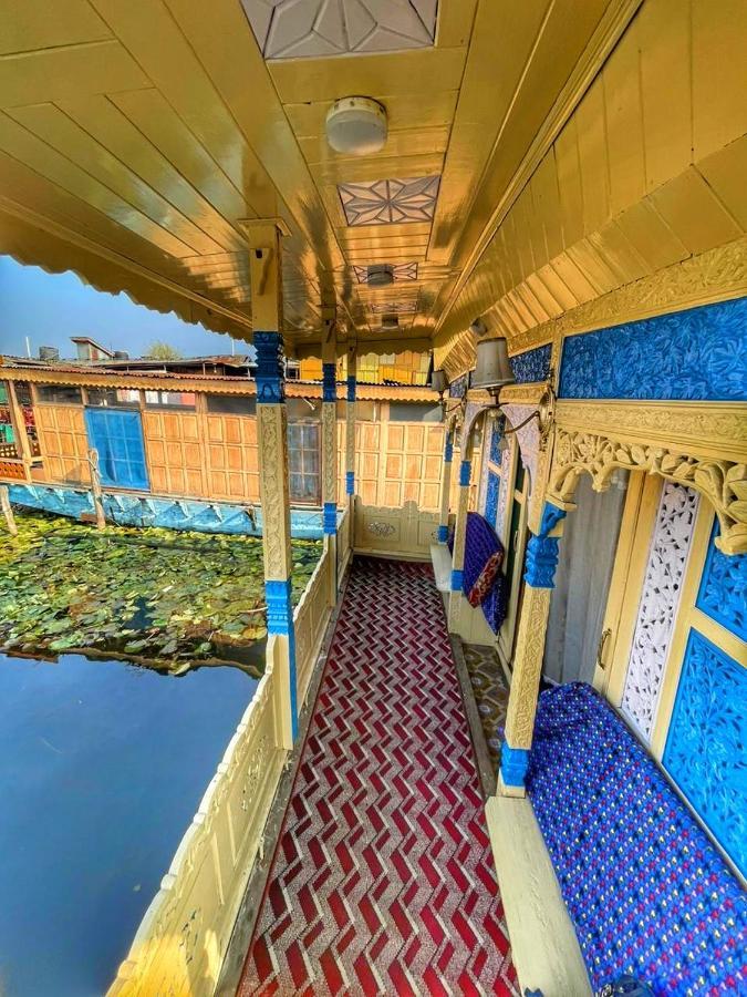 Hotel Lala Rukh Group Of Houseboats Srīnagar Exterior foto